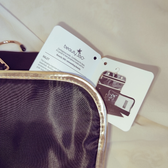 BEAUTY 360 Hanging Travel Accessories Organizer - Picture 3 of 15